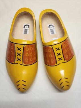 Skinwood Wooden Clogs Yellow Dutch Klompen Unisex 42 Dutch Folk Art Traditional